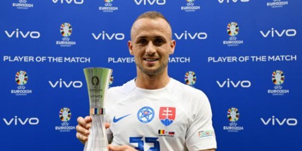 九游-“小辣椒”撂倒比利时，那不勒斯立功了！