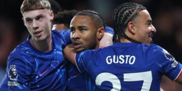 九游娱乐-蓝军大胜伴随嘘声，帕尔默不是累坏了而是歇太多？