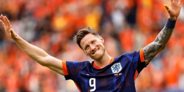 韦霍斯特：有时你会感受到进球运；我们要更加果断